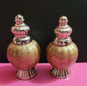 Julia Knight 4" Salt And Pepper Set Toffee Color